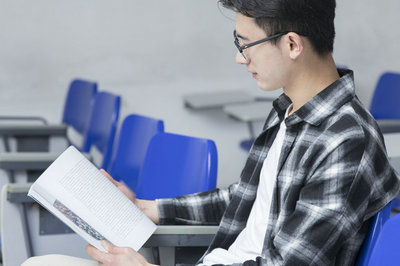 2025西安工业大学在职研究生单位报学费吗？